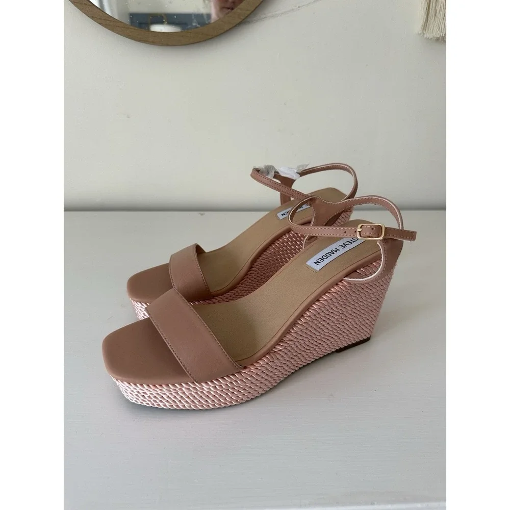 Steve Madden Wedge Sandal Pink And Tan Size 9
